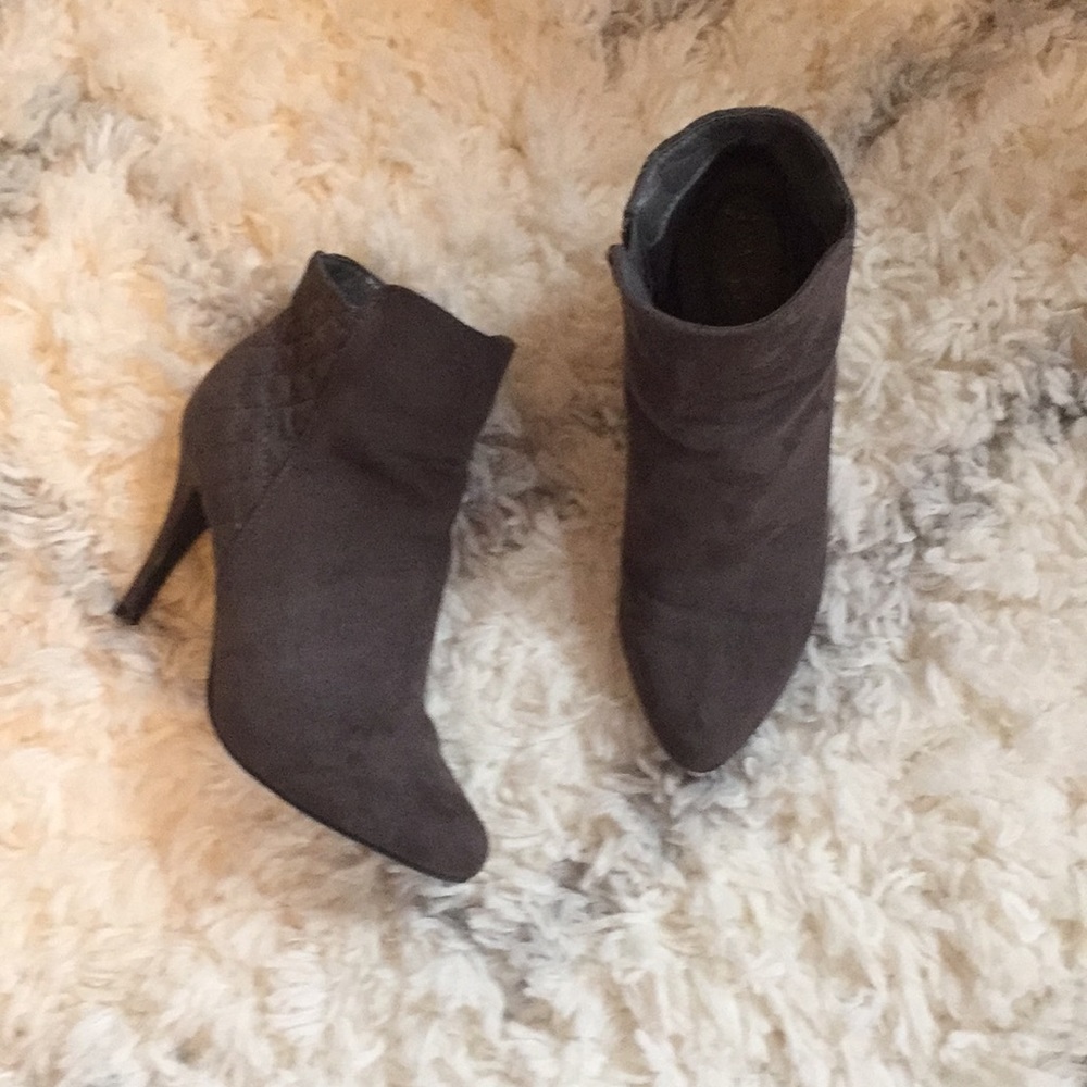 Ankle boots ( pumps)